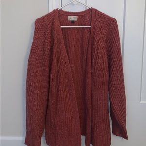 super cute cardigan!!